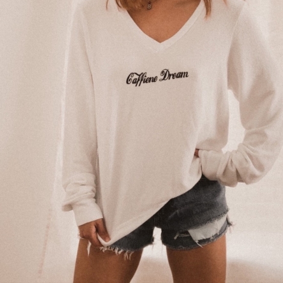 CCO⬇️ Wildfox NWT misspelled white V neck "Caffiene Dream" NWT - Picture 3 of 16